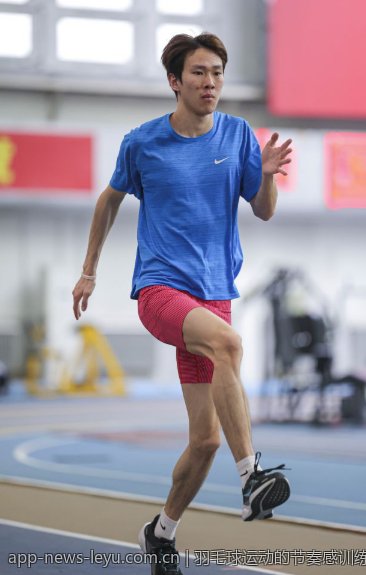 羽毛球运动的节奏感训练与音乐伴奏应用